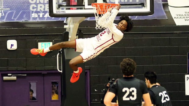 a Tualatin Central Catholic 6A Oregon boys basketball semifinal 2024 Dan Brood 47